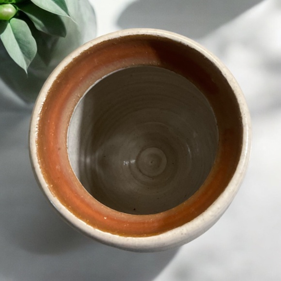 Signed Christian Ridge Pottery Paris Maine Pinecone Vase 5 inches Tall - Picture 3 of 7